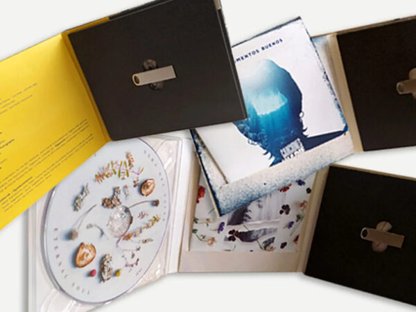 Memoria USB plástico/metal para música